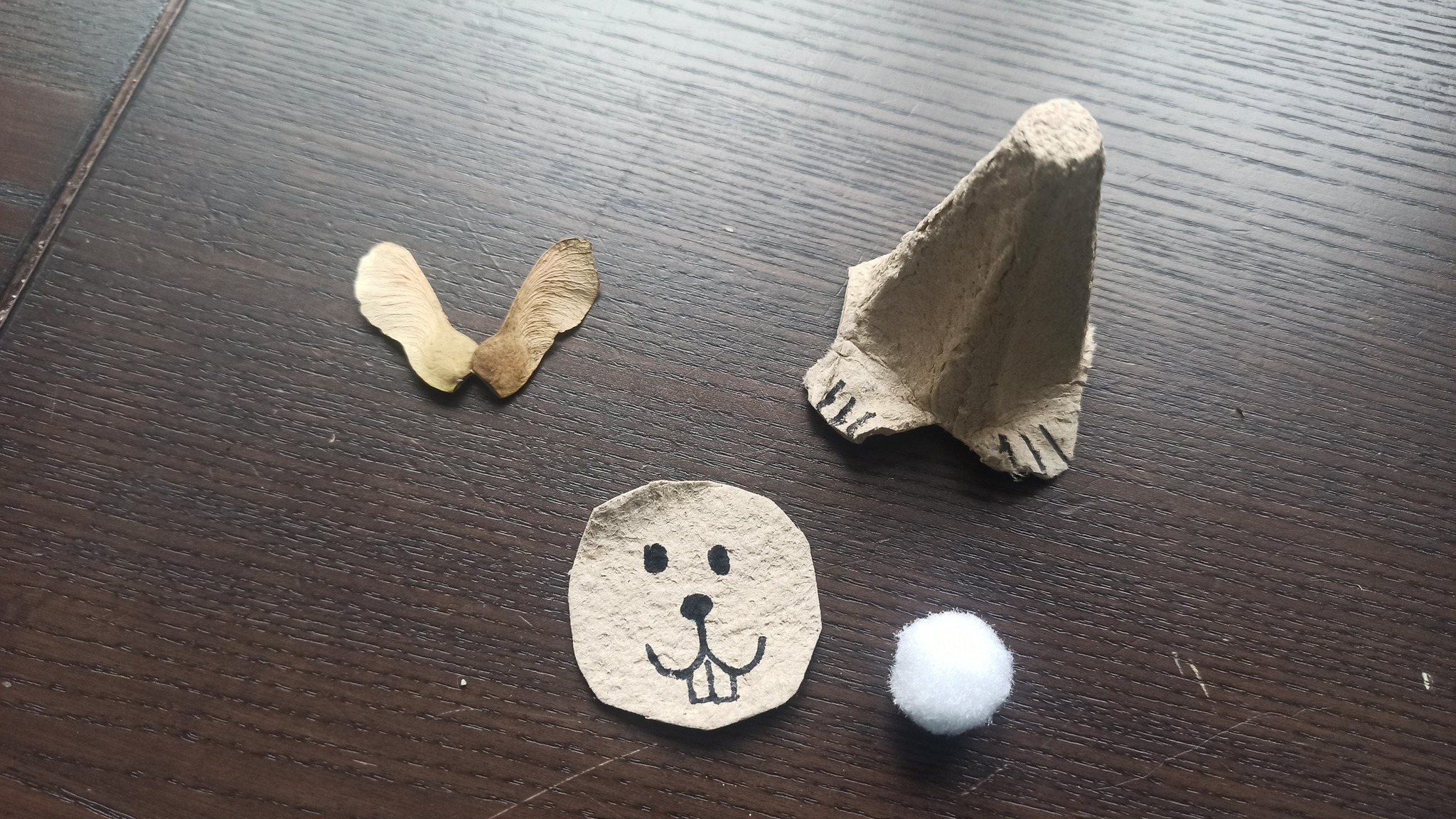 tvořeni zajíčka s kartonu od vajec podzimní tvoření pro děti